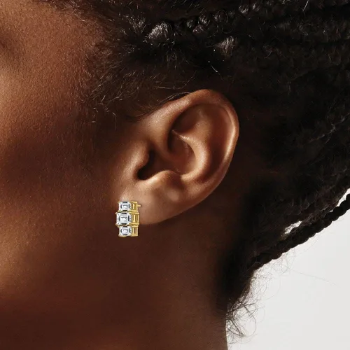 Vista 5 de Pendientes de tres piedras de oro amarillo de 14 k con corte esmeralda Moissanita (2,36 cttw.)