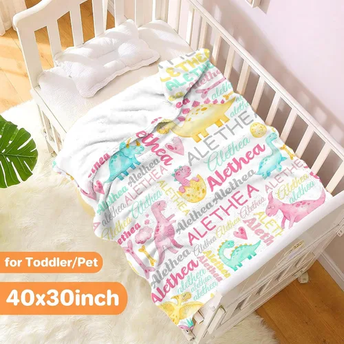 Vista 2 de Manta personalizada con nombre de bebé, dinosaurios, regalo para bebés y niñas, manta de franela suave para recién nacidos, manta cómoda y acogedora