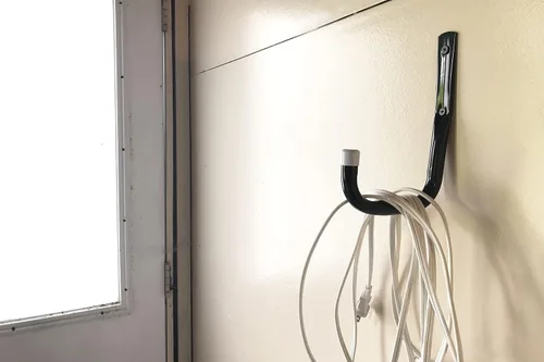 Vista 9 de Shepherd Hardware 8088E Ganchos de Almacenamiento de Garaje/Utilidad Surtidos de Acero Resistente, Paquete de 6, Negro