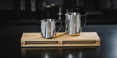 Vista 2 de VIA CREMA Stainless Steel Milk Frother Jug For Coffee Machine, Milk Frothing Pitcher