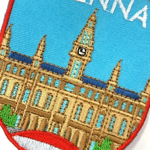 Vista 5 de A-ONE Reloj de cuco con diseño de casa de Austria, colección 3D, 1 pieza + camisas de Viena, parche de apliques 1 pieza de imán de refrigerador
