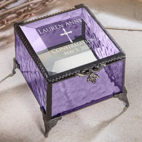 Vista 2 de Regalo de confirmación para niña, caja de recuerdo personalizada, vitral morada, grabada, cruz de joyería, J Devlin Box 836 EB221