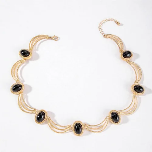 Vista 2 de Gargantilla de elipse de la época medieval vintage, collar ovalado geométrico dorado para mujer, regalo