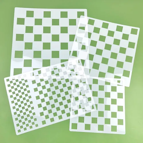 Vista 3 de Plantillas de tablero de ajedrez – 4 plantillas de plástico Mylar reutilizables de varios tamaños para pintar sobre madera, almohadas, pared