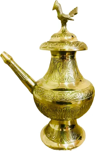 Vista 2 de Karuwa - Tarro de agua tradicional tallado a mano Bhojpure 10 IN Karuwa de Nepal antiguo bronce Kansa almacenamiento de agua natural Ghada Kalash