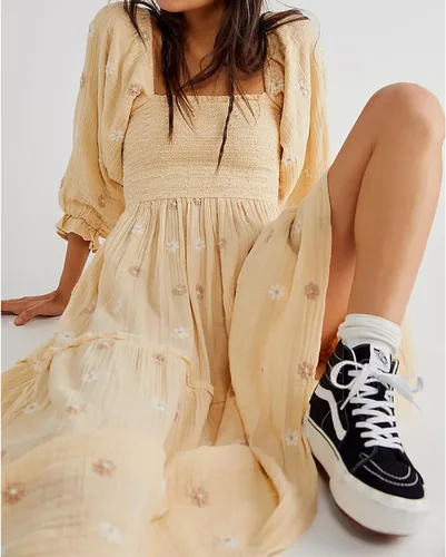 Vista 4 de ABYOVRT Vestido largo bordado floral para mujer, manga larga abombada, cuello cuadrado, bohemio, fluido con bolsillos, vestido de otoño fruncido