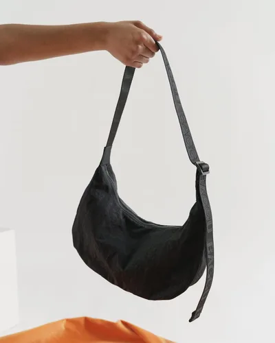 Vista 3 de Bolsa Media Luna Media Nylon