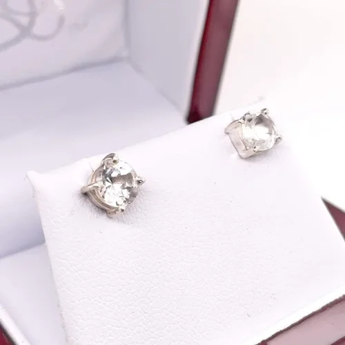 Vista 2 de Starborn Danburite Crystal Stud Pendientes