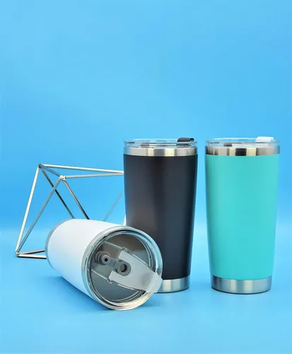 Vista 4 de Monogram - Vaso aislado al vacío de 20 onzas con tapa, taza de viaje personalizada de acero inoxidable