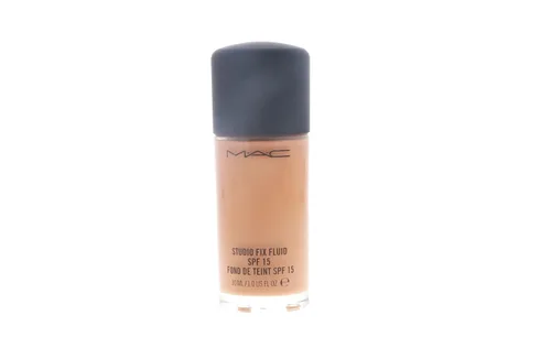 Vista 7 de MAC Base Fluida Studio Fix SPF 15 NC45