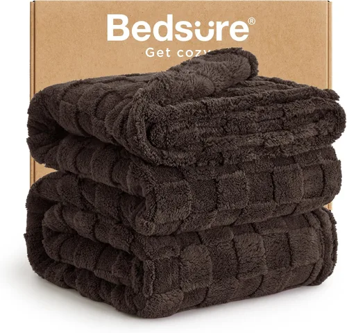 Vista 26 de Bedsure GentleSoft - Manta verde salvia para sofá, manta de forro polar a cuadros, regalos de Navidad para mujeres, hombres y niñas, bonita manta