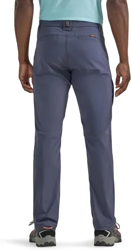 Vista 3 de ATG by Wrangler Pantalón Trail con bolsillo con cremallera para hombre