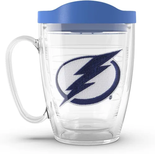 Vista 19 de Taza aislada Tervis de doble pared fabricada en Estados Unidos con logotipo principal de NHL Buffalo Sabres, mantiene las bebidas frías y calientes