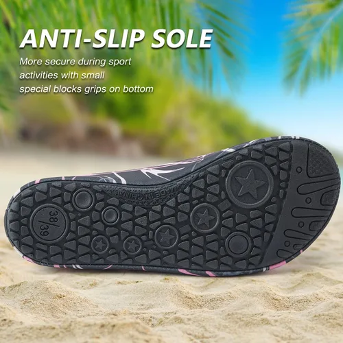 Vista 5 de Deevike Zapatos acuáticos para mujeres y hombres, estilo descalzo, de secado rápido, calcetines de agua sin cordones para playa, piscina, natación