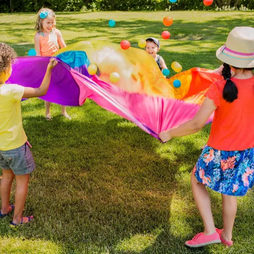 Vista 9 de B. toys ¡Paracaídas Woo-Hue! - Deportes al aire libre - Juega paracaídas con 15 bolas coloridas - 12 asas - Tienda de viento de 8 pies - Juegos al