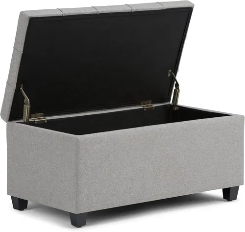 Vista 4 de SIMPLIHOME - Otomana Shiloh de cuero vegano de 48 pulgadas de ancho en color marrón castaño Otomana de transición con tapa capitoné y elevable
