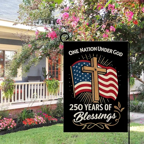 Vista 6 de Blessings America Bandera de Jardín 250, Una Nación Bajo Dios, Diseño de Cruz Patriótica del 250º Aniversario de EE.UU., Arpillera de Doble Cara, 12
