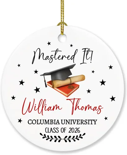 Vista 13 de Adorno de graduación «and So The Adventure Begins», adorno de graduación con nombre personalizado, regalo para graduación, escuela secundaria
