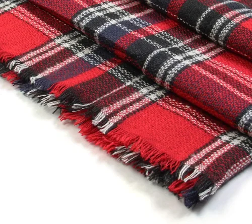 Vista 2 de Bufandas de moda a cuadros y cuadros Infinity de Scarfand's Tartan