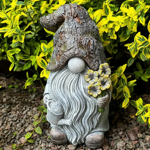 Vista 8 de Mood Lab Gnomo de jardín – Figura de gnomo de llave – Estatua de césped de 9.25 pulgadas – para decoración al aire libre o de la casa