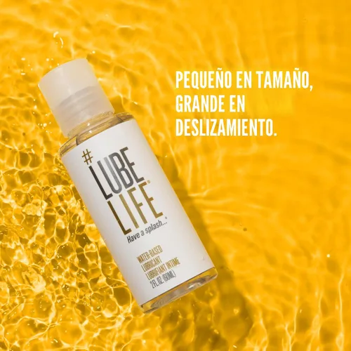 Vista 9 de LubeLife Lubricante a base de agua - Lubricante personal para hombres, mujeres y parejas, tamaño de viaje, no mancha, fácil de limpiar, seguro