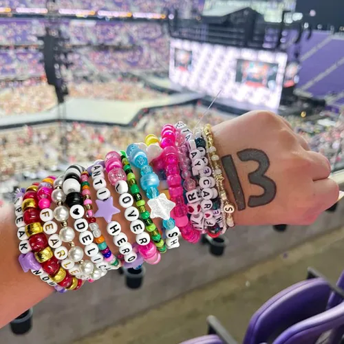 Vista 3 de Gpurplebud Pulseras y calcomanías de amistad, pulseras de cuentas o pulseras de arcilla polimérica, traje inspirado en álbum, regalos para fanáticos