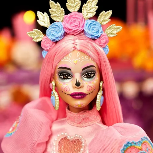 Vista 2 de Barbie 2023 Día De Muertos x Muñeca Magnolia Rosa Edición Limitada, HJX16