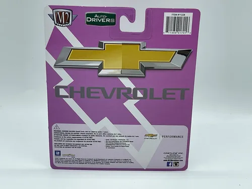 Vista 4 de M2 Machines Auto-Drivers 1970 Chevy Camaro Z28 RS escala 1:64 R73 21-05 rosa por M2 coleccionable 1 de 8480