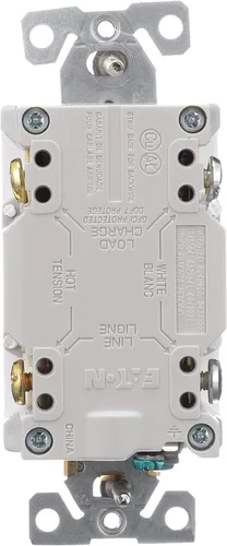 Vista 4 de Eaton GFCI - Receptáculo dúplex de autocomprobación 15A -125V con placa de pared de tamaño estándar, color blanco