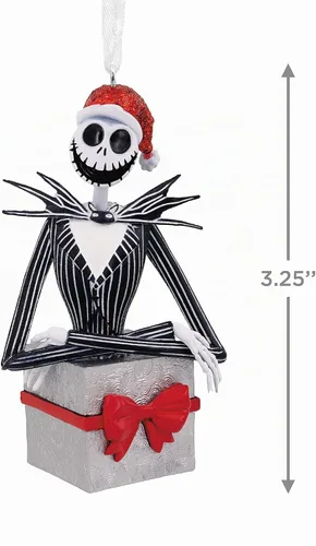 Vista 4 de Hallmark Disney Tim Burton's The Nightmare Before Christmas Jack Skellington en Adorno Navideño de Regalo