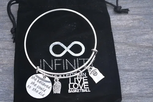 Vista 3 de Infinity Collection Pulsera de baloncesto Pulsera de baloncesto para niñas, joyería de baloncesto, She Believed She Could So She Did, regalo