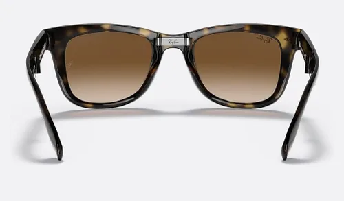 Vista 7 de Ray-Ban RB4105 - Lentes de sol plegables WAYFARER para hombres y mujeres + paquete con kit de cuidado de gafas de diseñador iWear