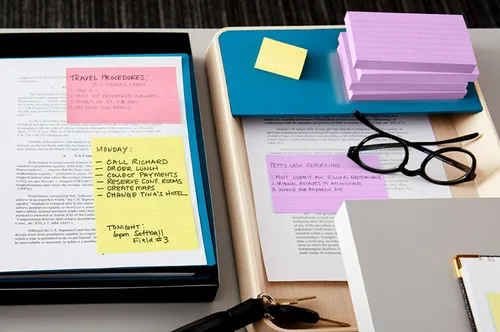 Vista 7 de Post-it Notas, 4 x 6 pulgadas, 5 blocs de notas adhesivas forradas, 100 hojas por bloc, amarillo canario, The Original Post-it Note, suministros