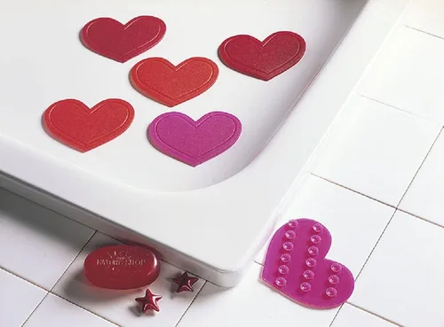 Vista 2 de Corazones – Mini adhesivos antideslizantes para tina (6 unidades)