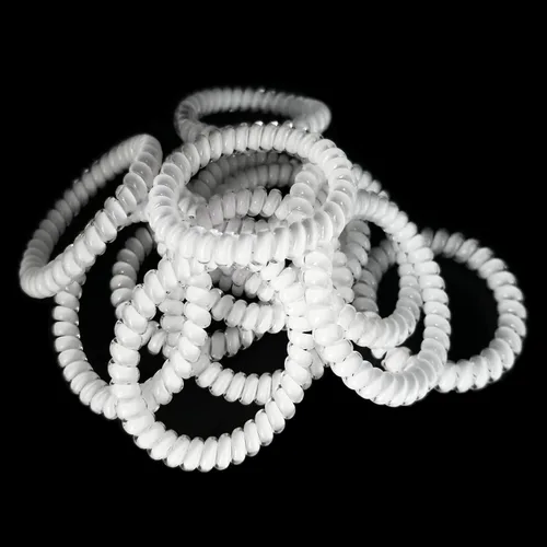 Vista 6 de 15 lazos para el cabello en espiral, sin pliegues, cable de teléfono, bobinas de plástico para el cabello en blanco