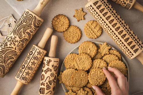 Vista 7 de Rodillo de gofrado BLOOMY con patrón floral – Rodillo para masa y arcilla para galletas y cerámica en relieve - Sello para galletas y cerámica