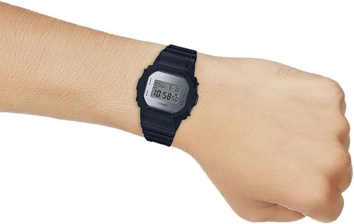 Vista 6 de Casio G-Shock DW-5600BBMA-1D Reloj digital negro para hombre 200M WR DW-5600 Original