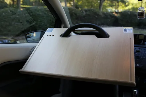 Vista 2 de Tamaño del contratista (23 1/2 pulgadas x 16 1/2 pulgadas) C-Desk funciona mejor en vehículos más grandes - Superficie de escritura muy grande