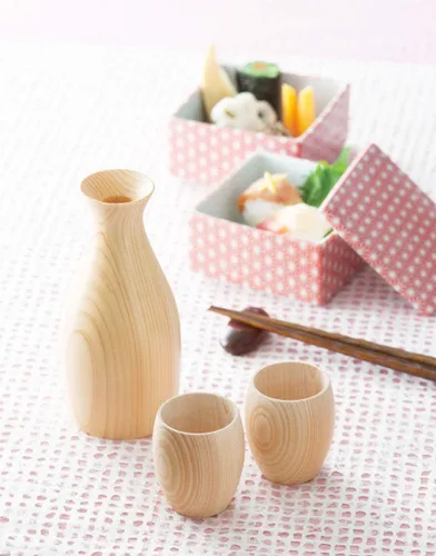 Vista 4 de EDOYA Hinoki - Juego de 2 tazas de madera para sake, fabricadas en Japón