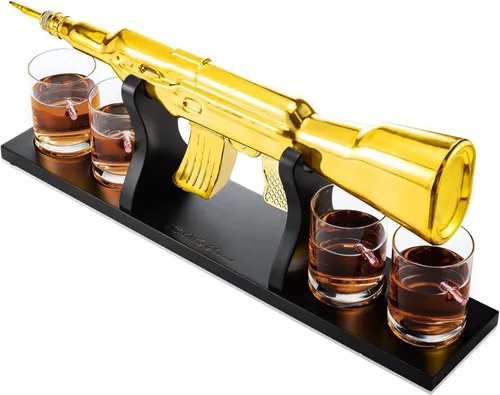 Vista 4 de Juego de decantador de whisky AK Gold con 4 vasos de whisky bala - The Wine Savant, regalo para padres, tíos, hijos - Regalos para veteranos, regalo