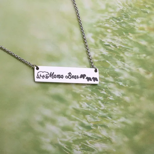 Vista 4 de Detailed Regalo para mamá oso collar de joyería de animales, collar de mamá oso y sus cachorros, Metal