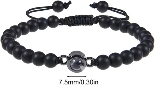 Vista 3 de Elegante pulsera de proyección de cristales que muestra I Loves You en 100 idiomas, gran regalo para amantes y parejas de uso diario