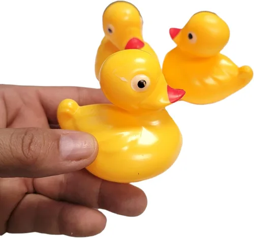 Vista 7 de Juego flotante a juego con peso de patitos amarillos (paquete de 20) Flotador de estanque de patos de plástico. (2.75 pulgadas) Divertido juguete