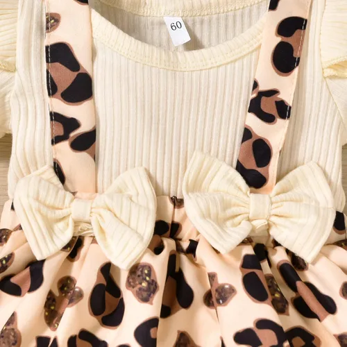 Vista 5 de Unutiylo Conjunto de ropa para bebé recién nacida prematuro con tirantes y mangas cortas con volantes Albaricoque