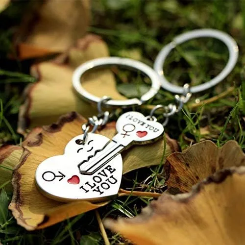 Vista 3 de Llavero genial para mujeres y hombres. Color plateado y estilo de diseño creativo, el mejor regalo creativo.