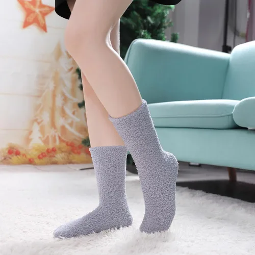 Vista 4 de Calcetines mullidos para mujer, de microfibra súper suave, mullidos, acogedores, para invierno, cálidos, mullidos