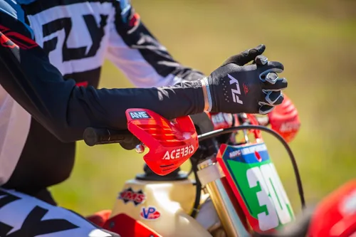 Vista 4 de Fly Racing - Guantes de motocross y bicicleta de montaña para hombres Lite Adult - Guantes protectores para bicicleta de tierra, MTB, BMX