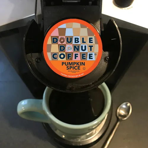 Vista 150 de Double Donut Coffee Cápsulas de Café Half Caff, Cápsulas de Café de Media Cafeína de Porción Individual para Cafeteras Keurig K Cup, Tostado Medio