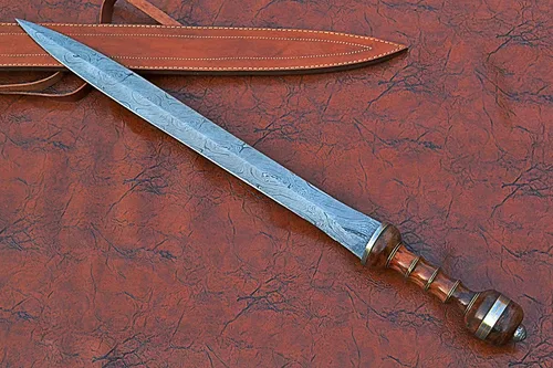 Vista 4 de Espada Maximus Gladuis de 29 pulgadas de largo, hoja de doble borde de acero de Damasco forjada a mano de 21 pulgadas, agarre de madera de nogal
