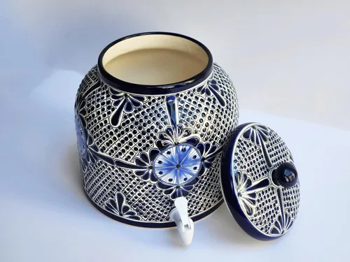 Vista 2 de Dispensador de agua de mesa de cerámica (diseño talavera)